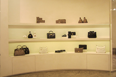 Versace Boutique, Yuda, China