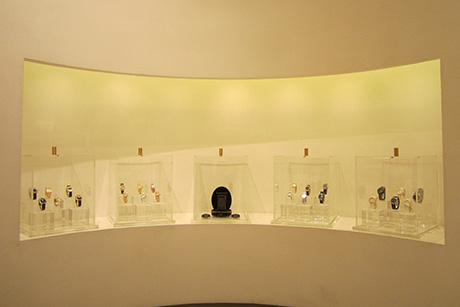 Versace Boutique, Yuda, China